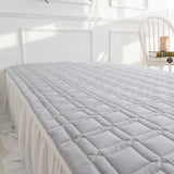 Natural Beauty Pad | 100% High-Density Cotton | Hypoallergenic and Breathable | Allergy Care | Soft Pastel Tones | Moisture-Wicking and Quick-Drying | Eco-Friendly Material | Perfect for All Seasons