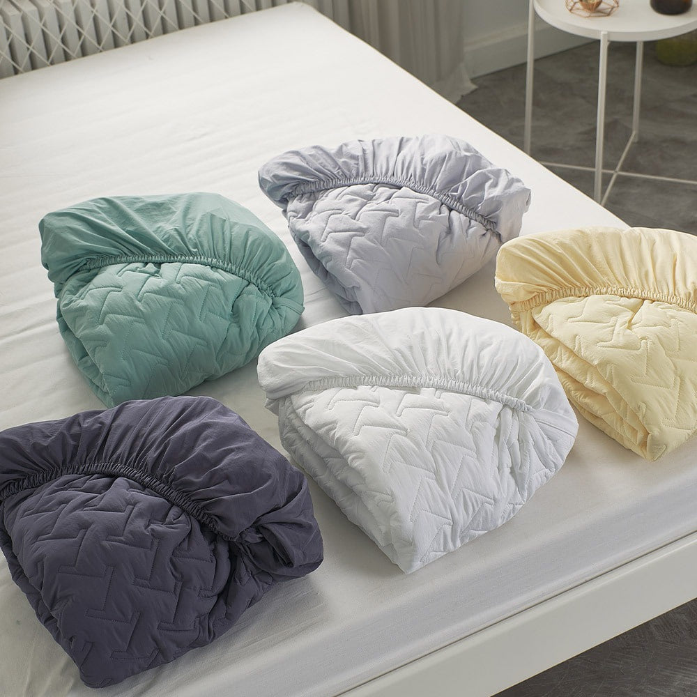 Allergy Care Padded Mattress Cover | hypoallergenic | quilted mattress cover | allergy care bedding | soft & breathable | premium padded protector