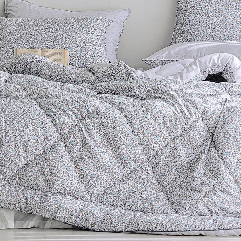 Judy Semi Micro Quilt | Polyester Comforter | Lightweight Quilt | Breathable Duvet | Dust Resistant Bedding