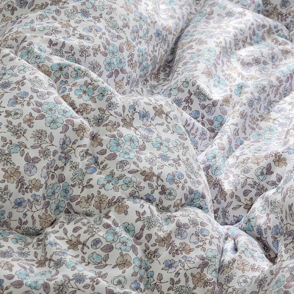 Judy Semi Micro Quilt | Polyester Comforter | Lightweight Quilt | Breathable Duvet | Dust Resistant Bedding