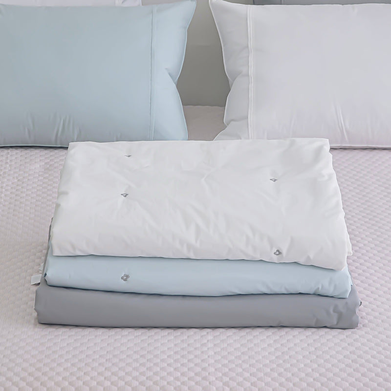 Bass High-Density Cooling  Quilt / Bass High-Density Cooling Blanket / Cool-Touch Summer Quilt / Breathable Cooling Bedding / Premium High-Density Fabric Blanket / Lightweight Summer Cooling Quilt