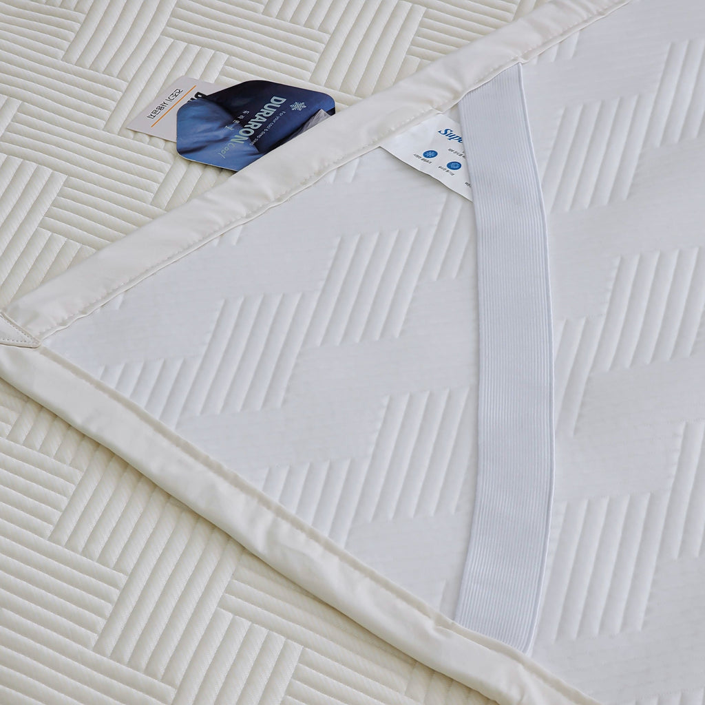 Yarn-Dyed Fitted Cooling Bed Pad / Huvis Cooling Fabric / Polyethylene Polyester Blend / Summer Cooling Material / Breathable Cooling Textile / Lightweight Cool Touch Fabric