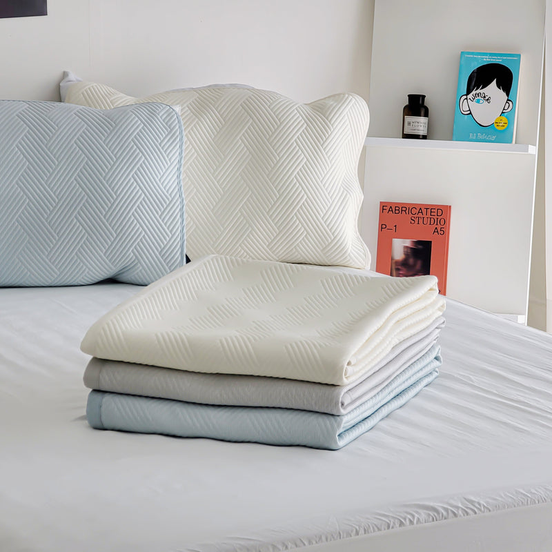 Yarn-Dyed Fitted Cooling Bed Pad / Huvis Cooling Fabric / Polyethylene Polyester Blend / Summer Cooling Material / Breathable Cooling Textile / Lightweight Cool Touch Fabric