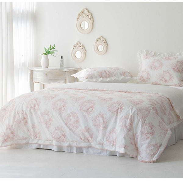 CHANEL COOLING QUILT / Duraron Cooling Blanket / Luxury Chanel Bedding / Summer Quilt Lightweight / Soft and Breathable Fabric / Elegant Floral Design
