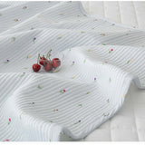 Tulip Modal 100% Quilt / 100% Modal Fabric Quilt / Tulip Floral Bedding / Soft Lightweight Comforter / Breathable Summer Blanket / Luxury Modern Quilt