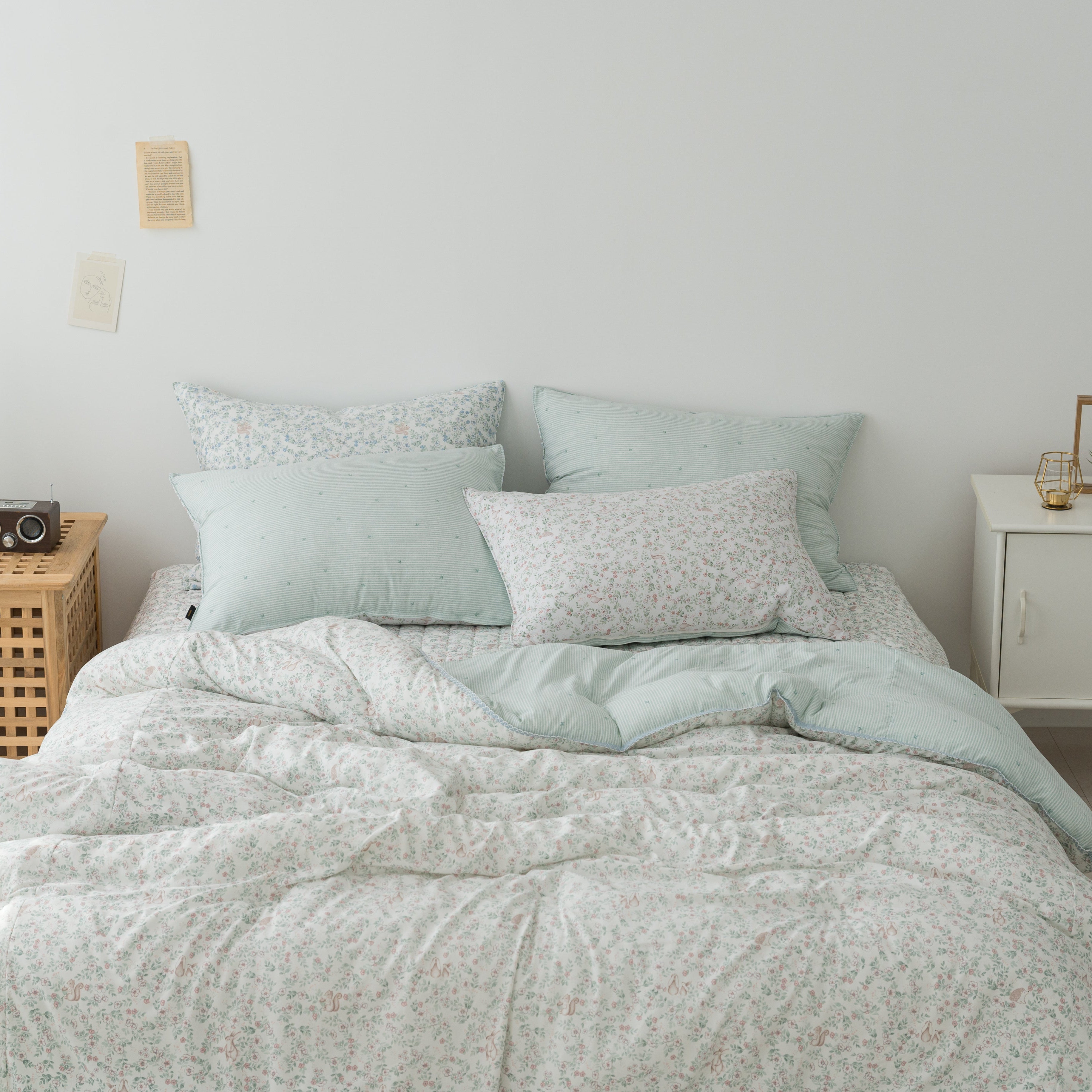 Bandi Micro Modal Quilt | Soft Micro Modal Blanket | Lightweight Summer Quilt | Hypoallergenic Bedding | Breathable All-Season Quilt | Sensitive Skin Friendly Blanket | Cooling Micro Modal Blanket | Luxury Korean Bedding