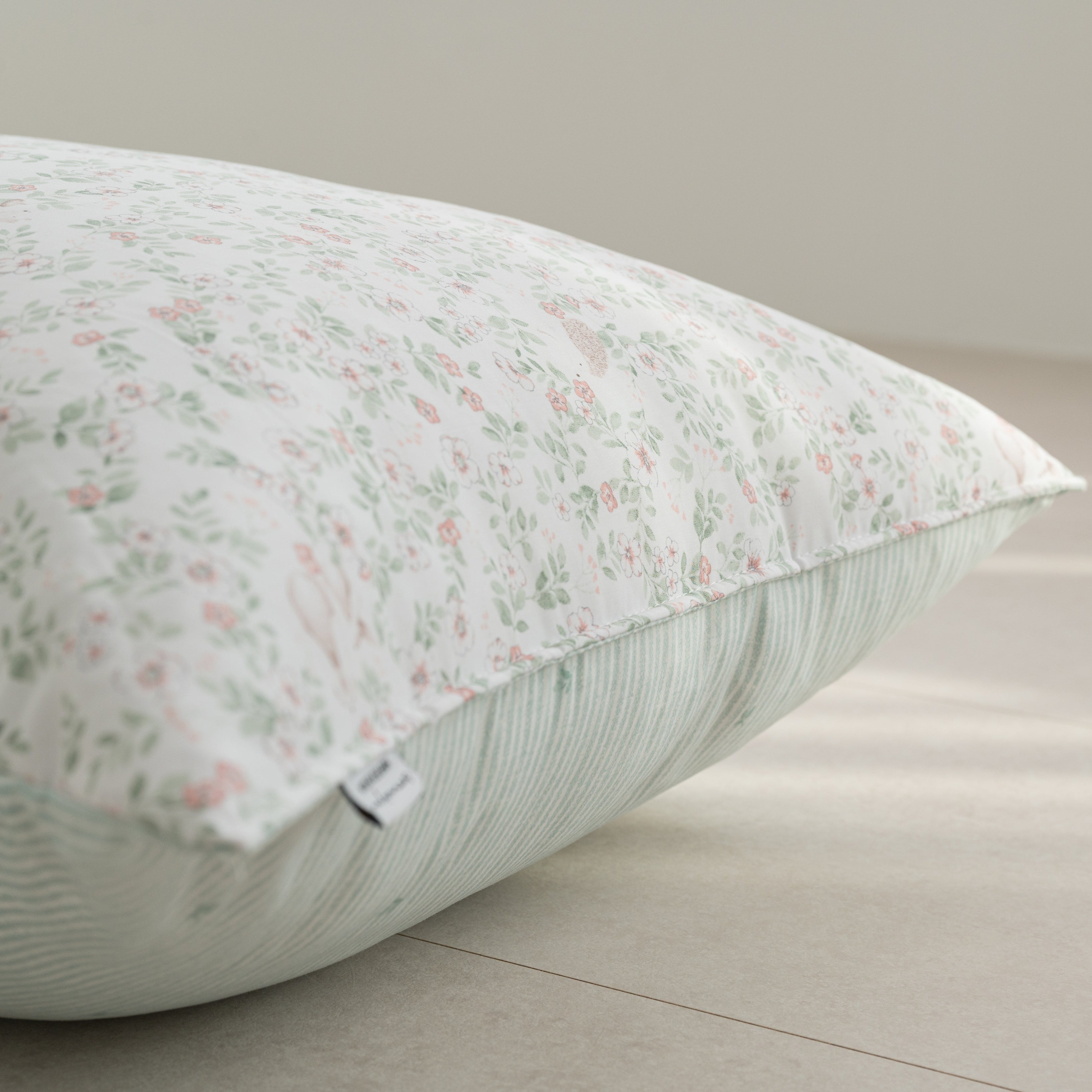 Bandi Micro Modal Quilt | Soft Micro Modal Blanket | Lightweight Summer Quilt | Hypoallergenic Bedding | Breathable All-Season Quilt | Sensitive Skin Friendly Blanket | Cooling Micro Modal Blanket | Luxury Korean Bedding