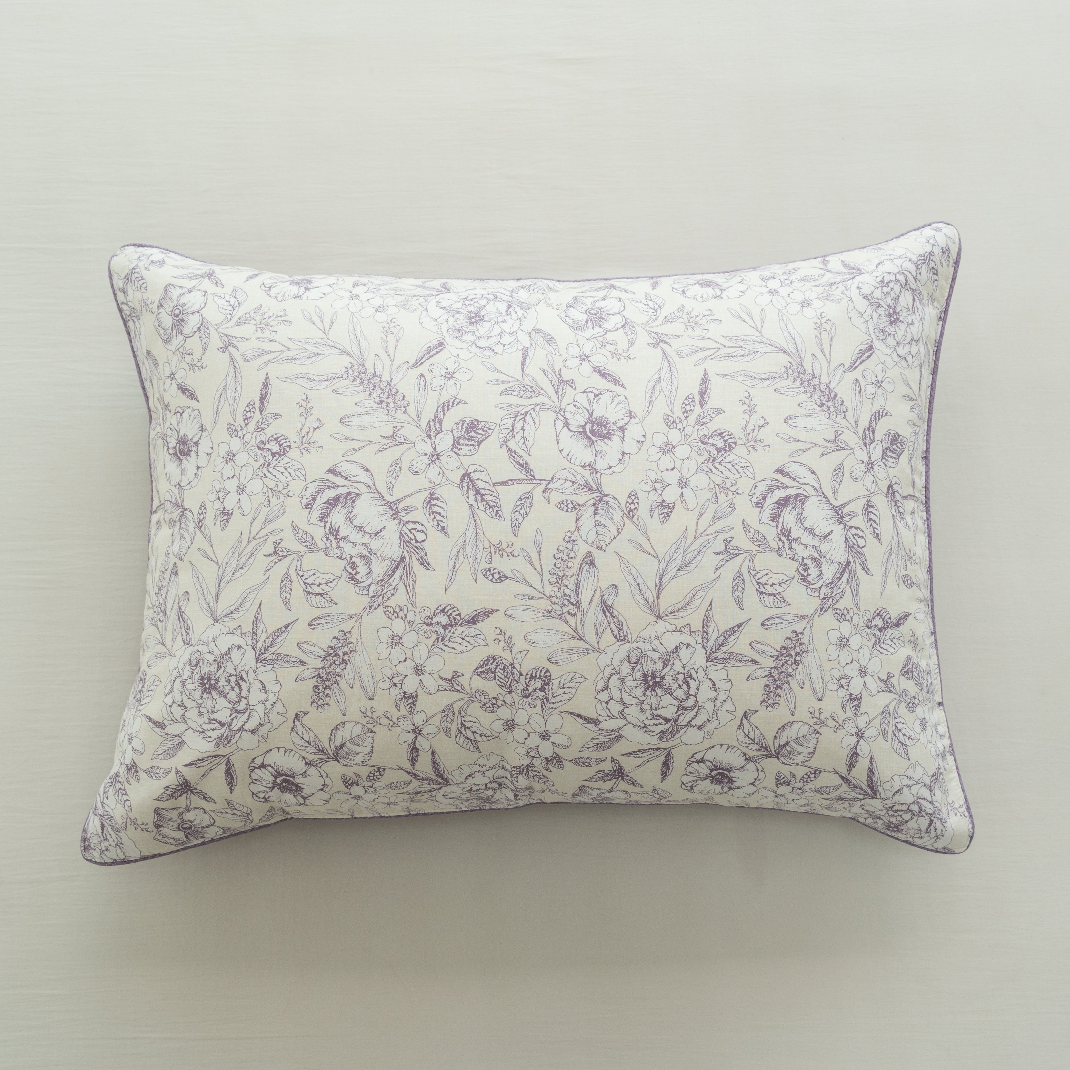 100% Natural Cotton pillow cover | Corn Fiber Filling | Lightweight and Breathable | Made with Eco-Friendly Materials | Soft and Comfortable | Perfect for Year-Round Use