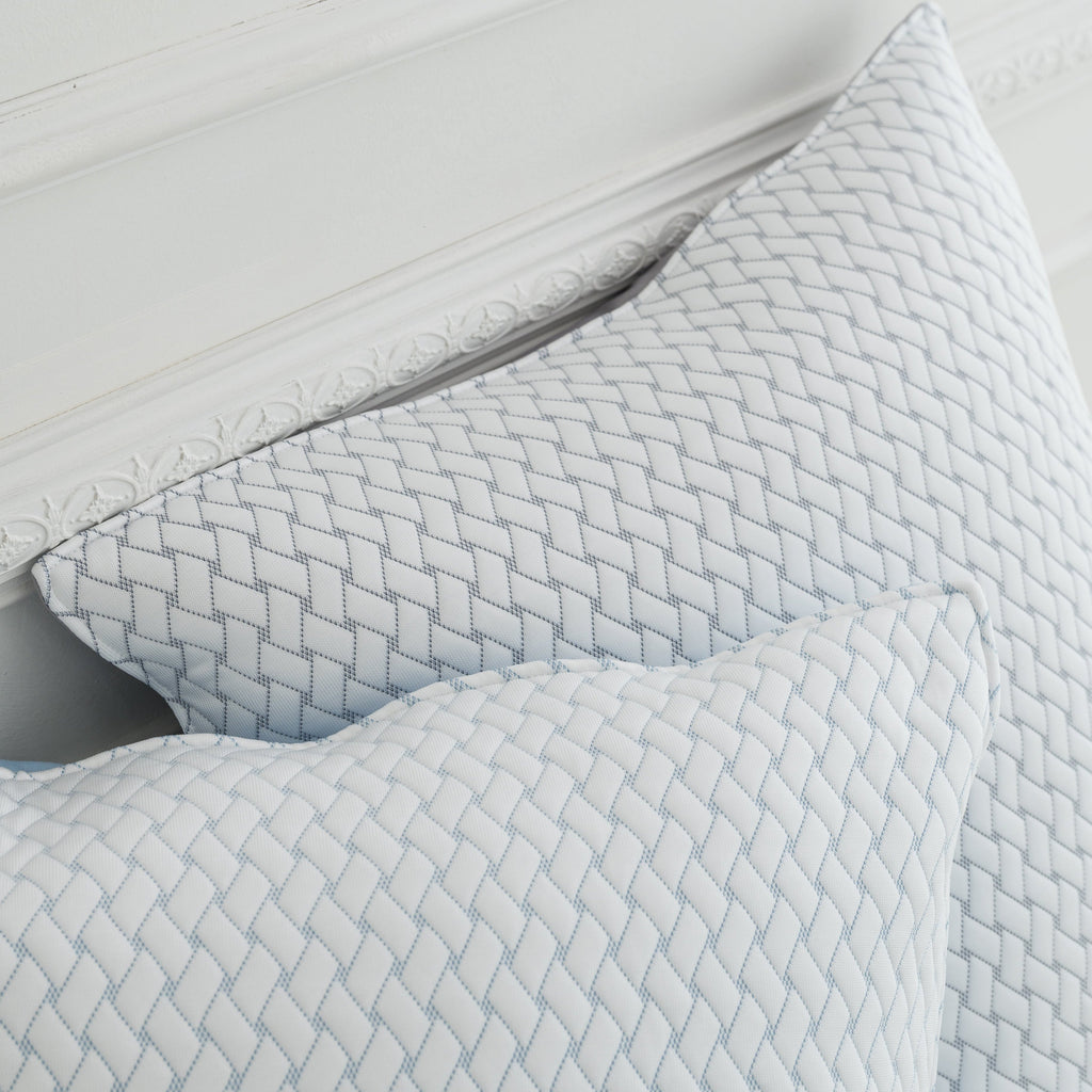 Alaska Cooling Pillow Cover | Breathable Fabric | Perfect for Hot Sleepers | Soft and Cooling | Easy to Clean | Ideal for Summer Nights
