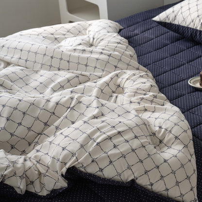 Ami Semi Micro Quilt