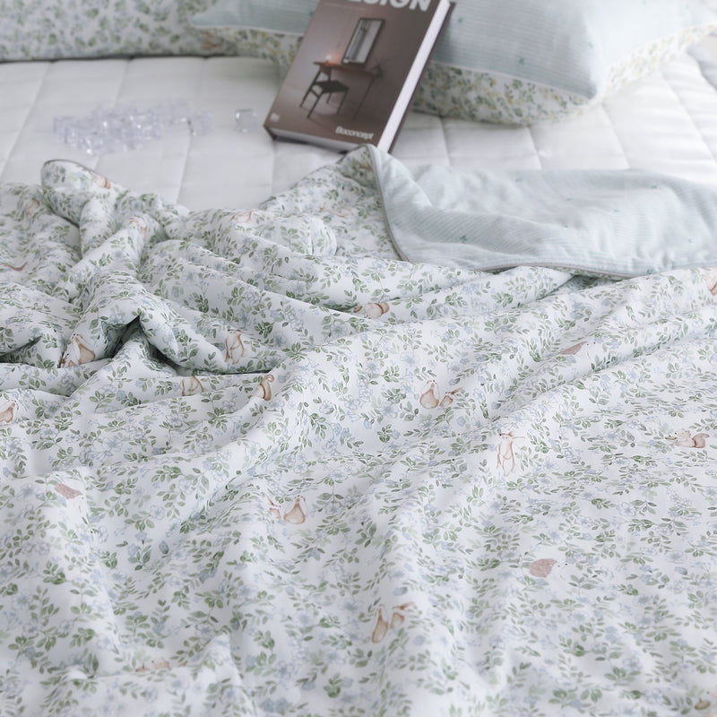 Bandi Cooling Summer Quilt / Cooling Blanket / Summer Lightweight Blanket / Cool Touch Throw Blanket / Breathable Summer Bedding /  Cooling Cover