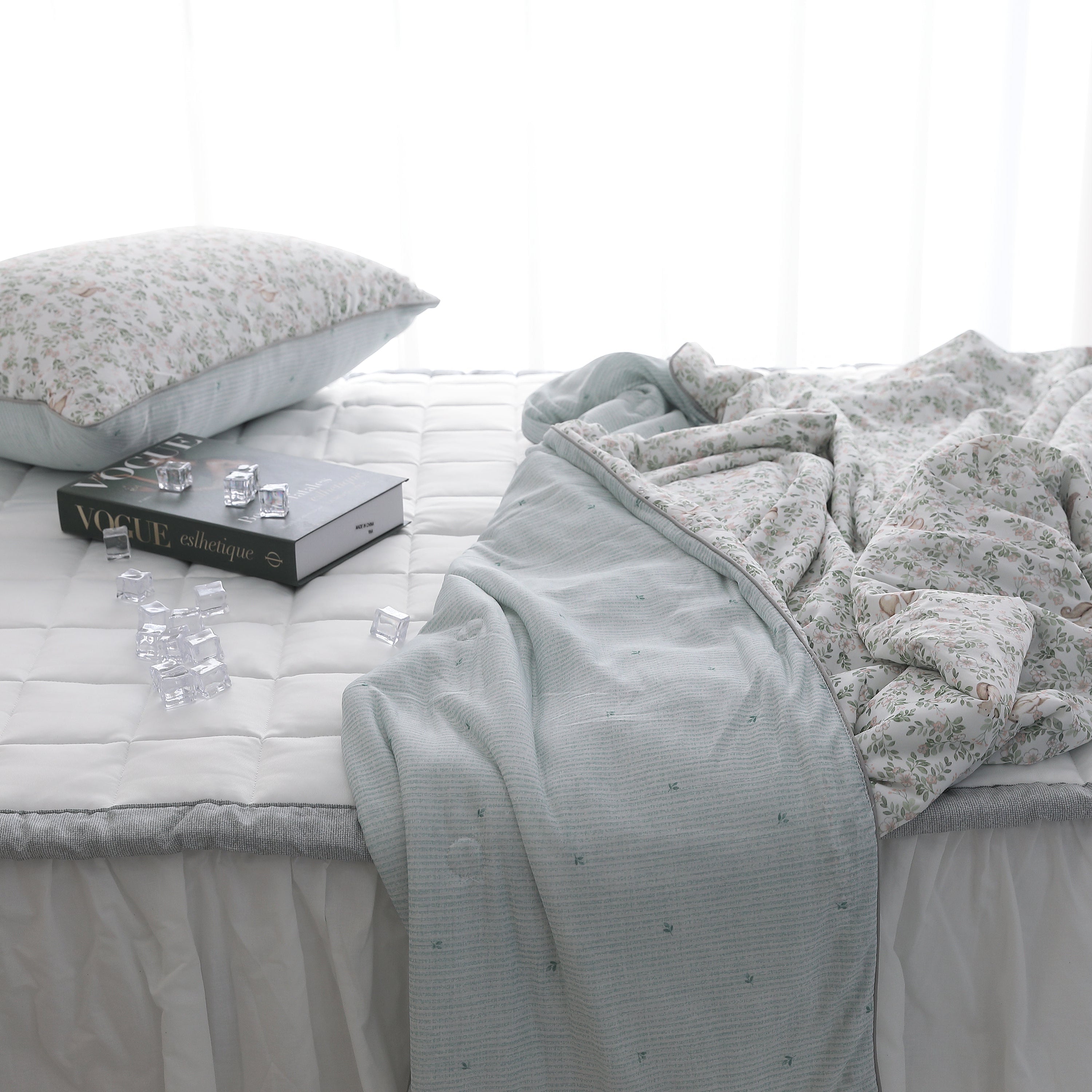 Bandi Cooling Summer Quilt / Cooling Blanket / Summer Lightweight Blanket / Cool Touch Throw Blanket / Breathable Summer Bedding /  Cooling Cover