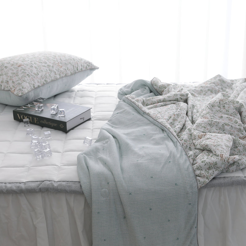 Bandi Cooling Summer Quilt / Cooling Blanket / Summer Lightweight Blanket / Cool Touch Throw Blanket / Breathable Summer Bedding /  Cooling Cover