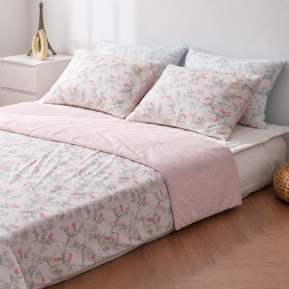 Lilac Summer Cooling Quilt